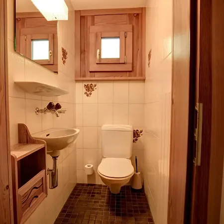 Chesa Munteratsch 2-zimmerwohnung 201 Typ E