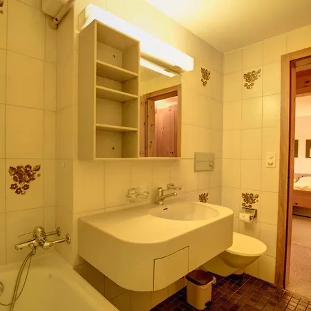 Chesa Munteratsch 2-zimmerwohnung 201 Typ E