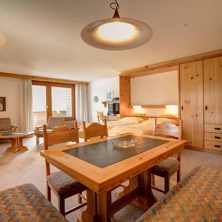 Chesa Munteratsch 2-zimmerwohnung 201 Typ E Apartamento *