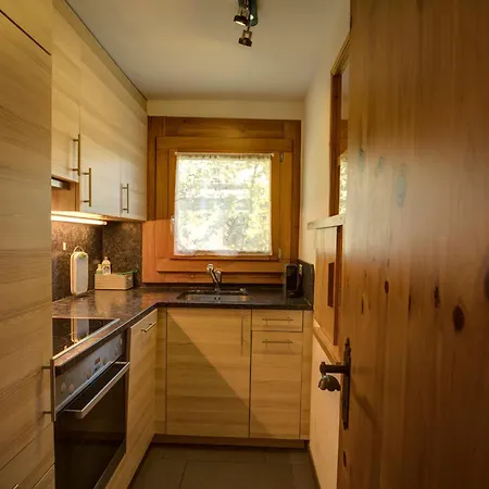 Chesa Munteratsch 2-zimmerwohnung 201 Typ E *