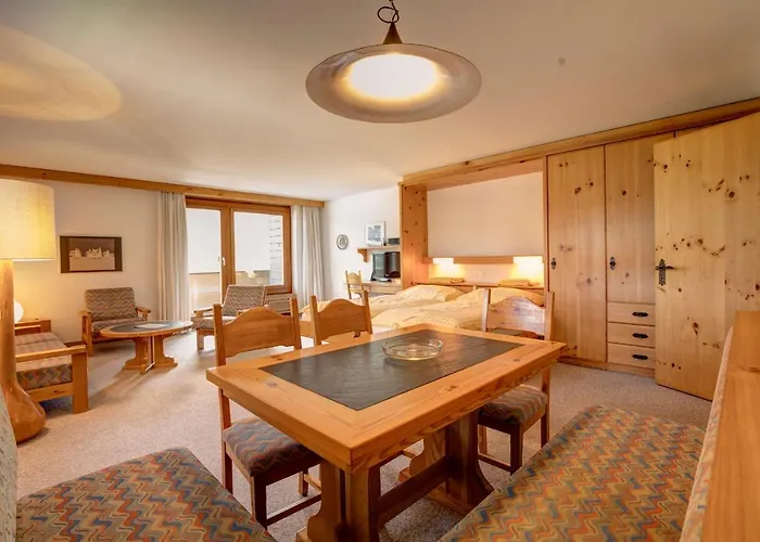 Chesa Munteratsch 2-zimmerwohnung 201 Typ E Apartman *